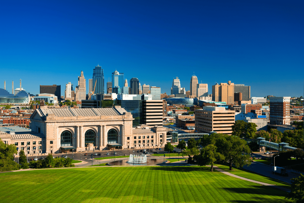 4 Best Kansas Online Real Estate Schools