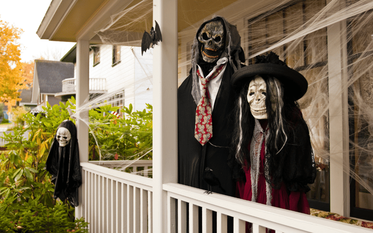 14 Spine-chilling Halloween Real Estate Marketing Ideas