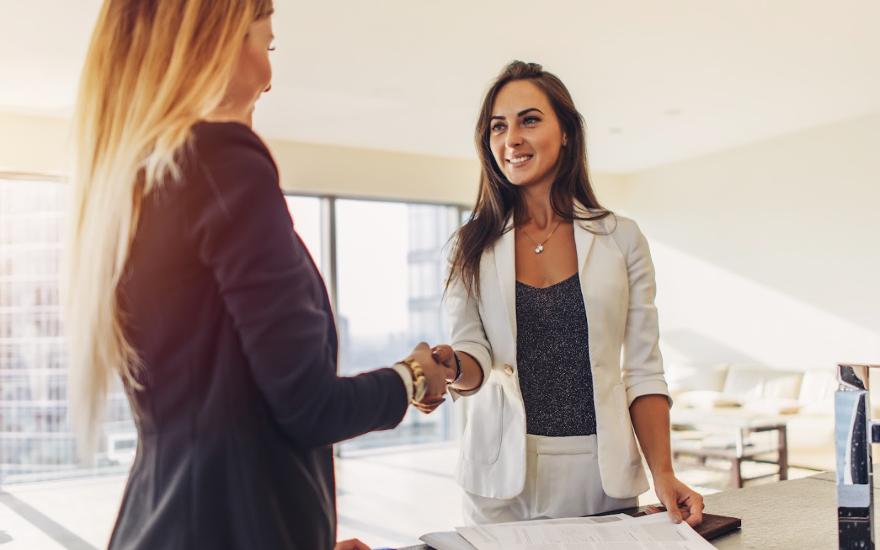 How to Find the Perfect Real Estate Mentor: A Guide for Agents