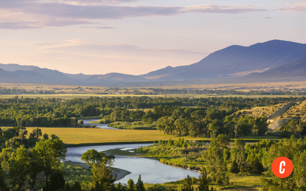 How to Get a License in Montana & 5 Best Online Real Estate Schools in MT