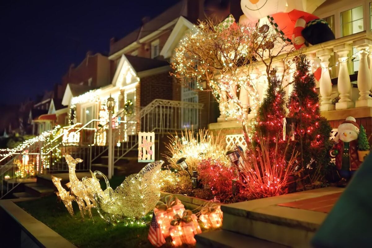 Impressive neighborhood Christmas lights.