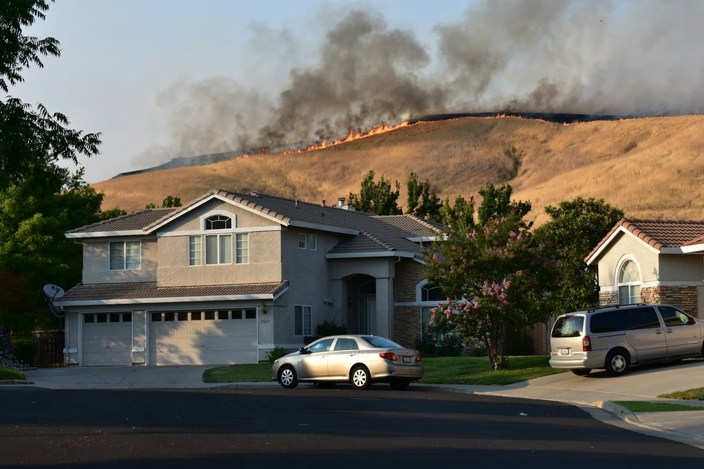 Nearly 1 in 4 US Homes Faces Severe or Extreme Climate Risk — 5 Checks for Agents