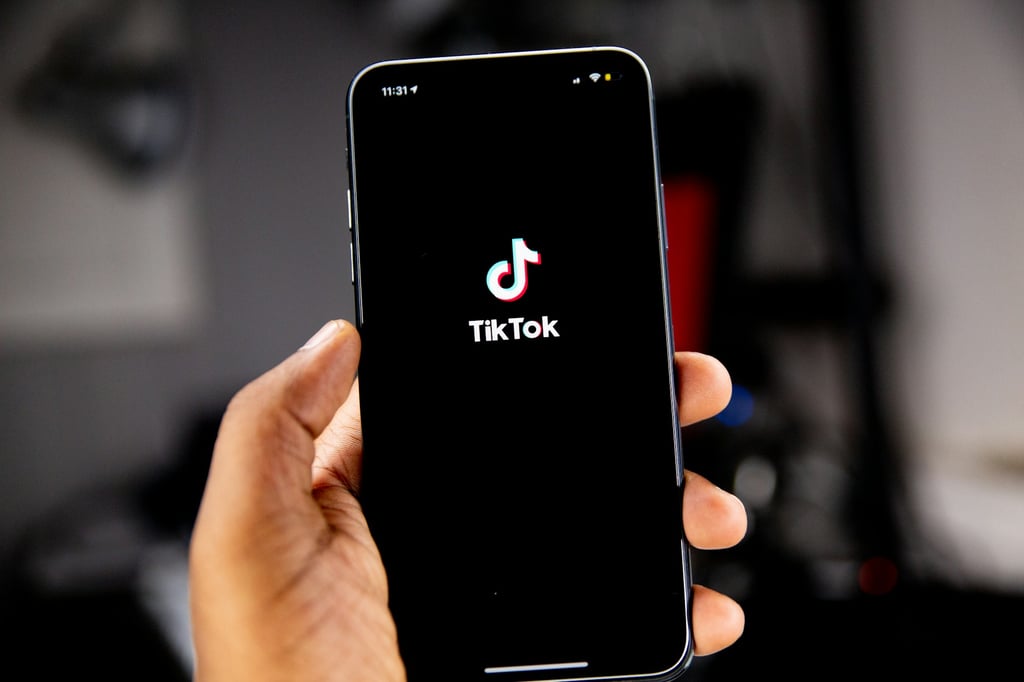 Gen Z Agents Are Turning Listing Tours Into TikTok Skits